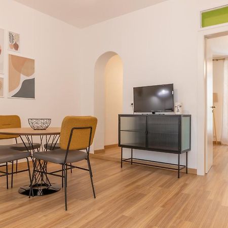Nicolhouse - Appartamento Nel Centro Storico Di Palermo Bagian luar foto