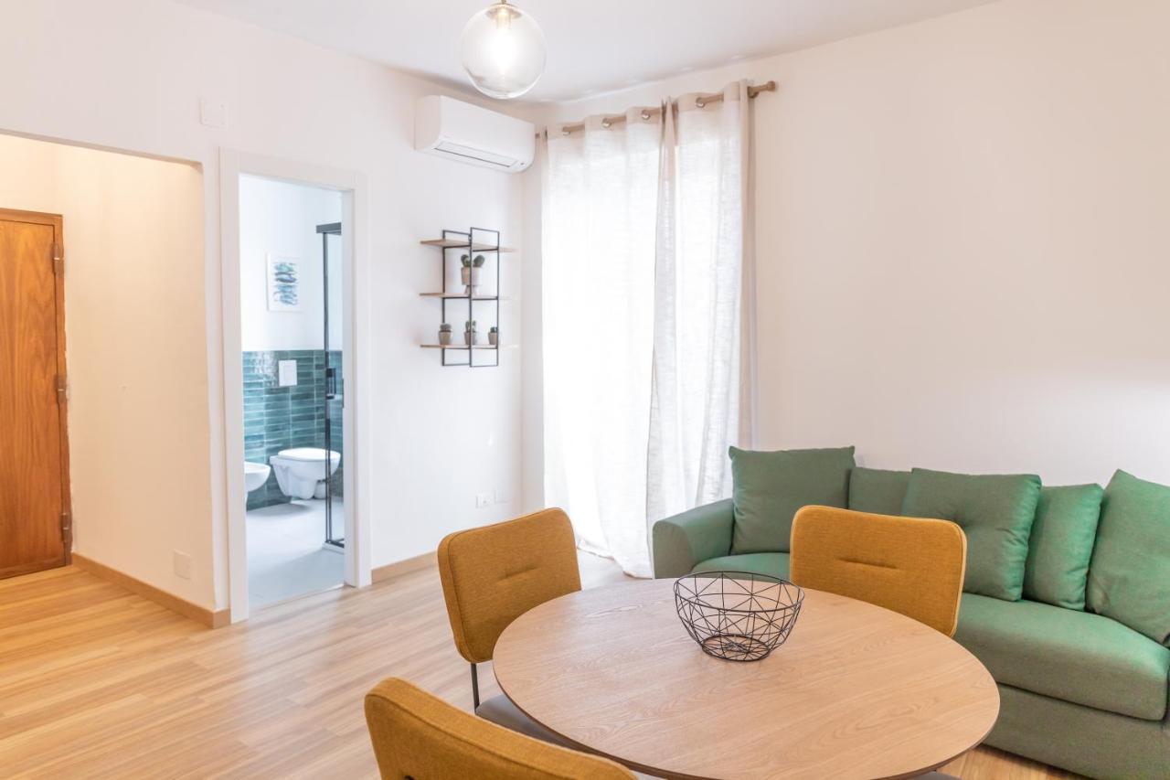 Nicolhouse - Appartamento Nel Centro Storico Di Palermo Bagian luar foto